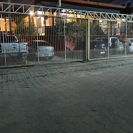 Cabanas Para Aluguel De Temporada Em Bombinhas Perto Da Praia Exterior photo