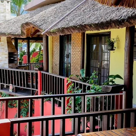 Cabanas Para Aluguel De Temporada Em Bombinhas Perto Da Praia Exterior photo